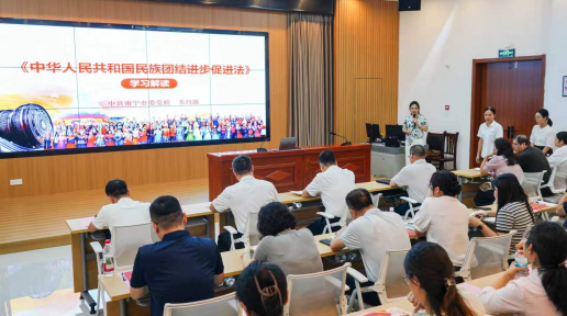�ό����e�k�W(xu��)��(x��)����؞�ء����A���񹲺͇�(gu��)����F(tu��n)�Y(ji��)�M(j��n)�����M(j��n)�������v��(hu��)